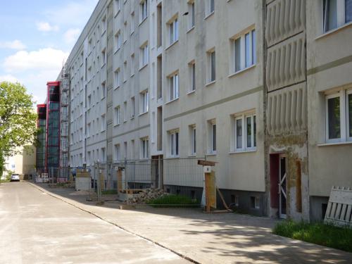 Aufzugsanbau im Mustangweg 1-8