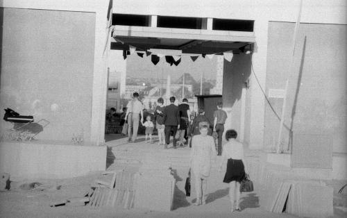Durchgang Block 10 mit Sandmännchen