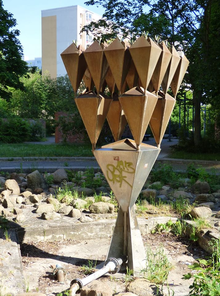 Chemiebrunnen am Carl-Schorlemmer-Ring