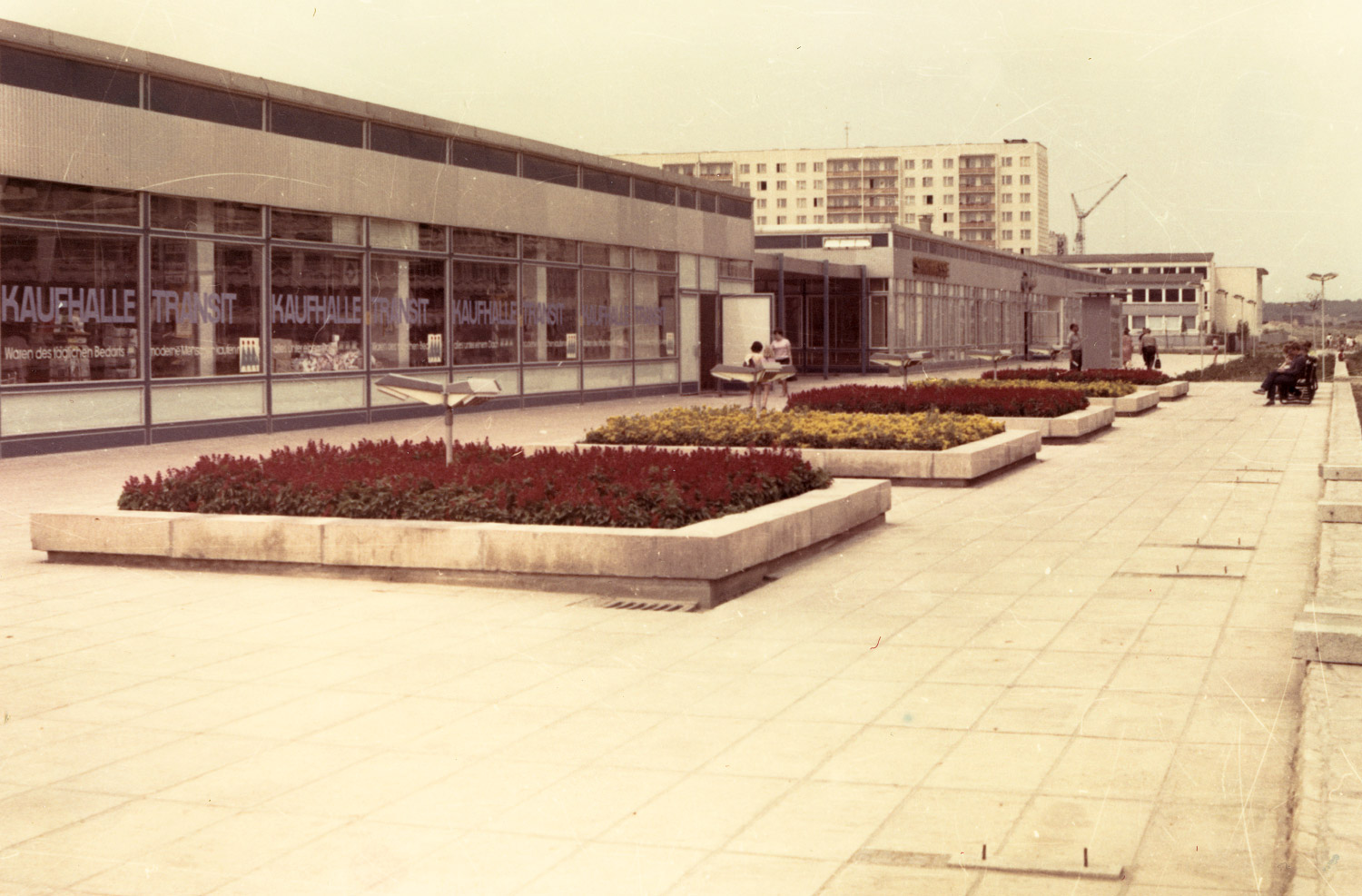 Kaufhalle "Transit"